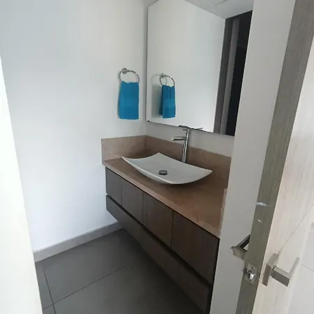 Hermoso En Apartamento